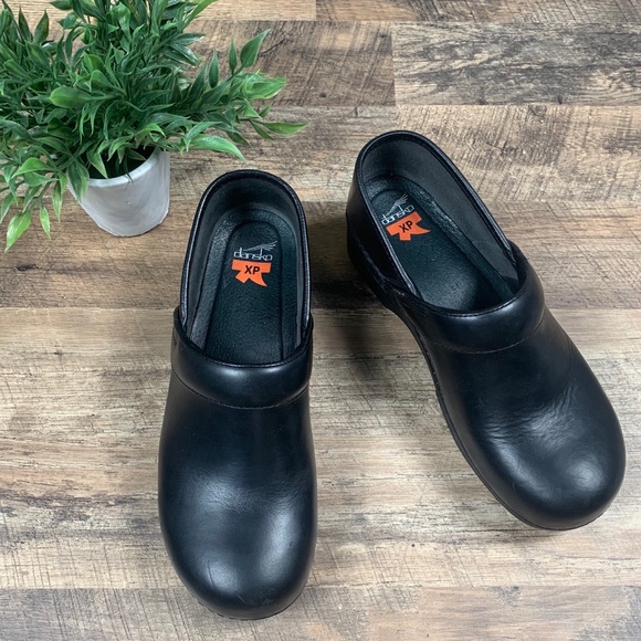 dansko xp black